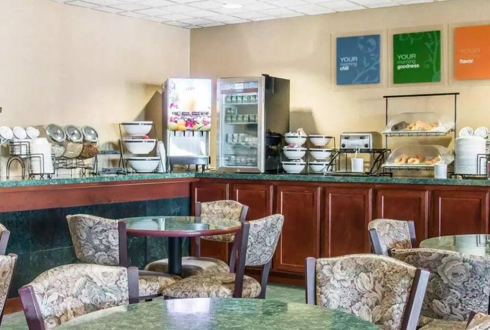 Comfort Inn & Suites Maumee - Toledo I80-90 Luaran gambar